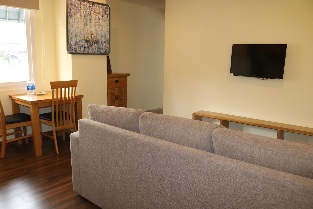 Merin City Suites Хошимин Екстериор снимка