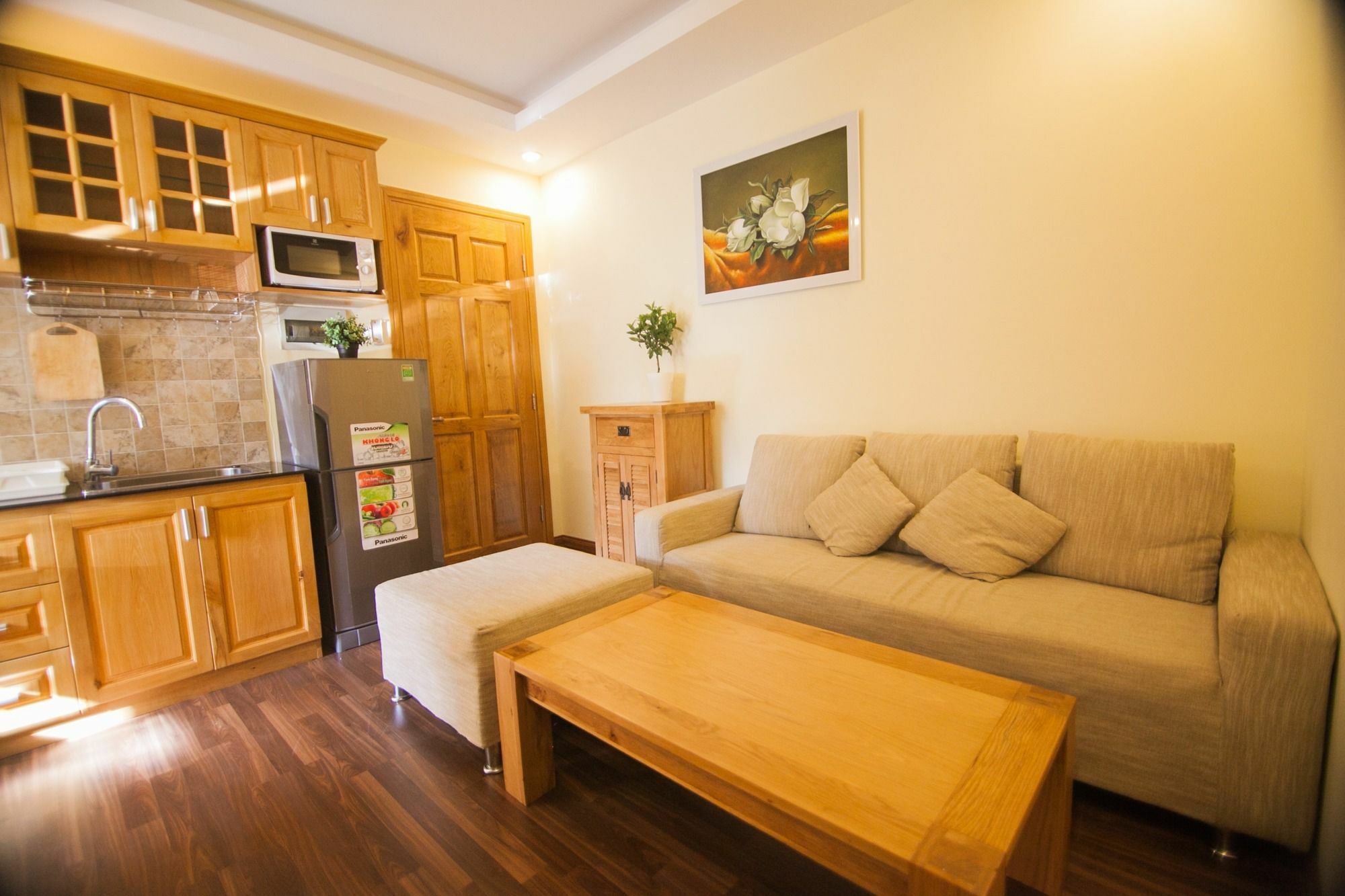 Merin City Suites Хошимин Екстериор снимка