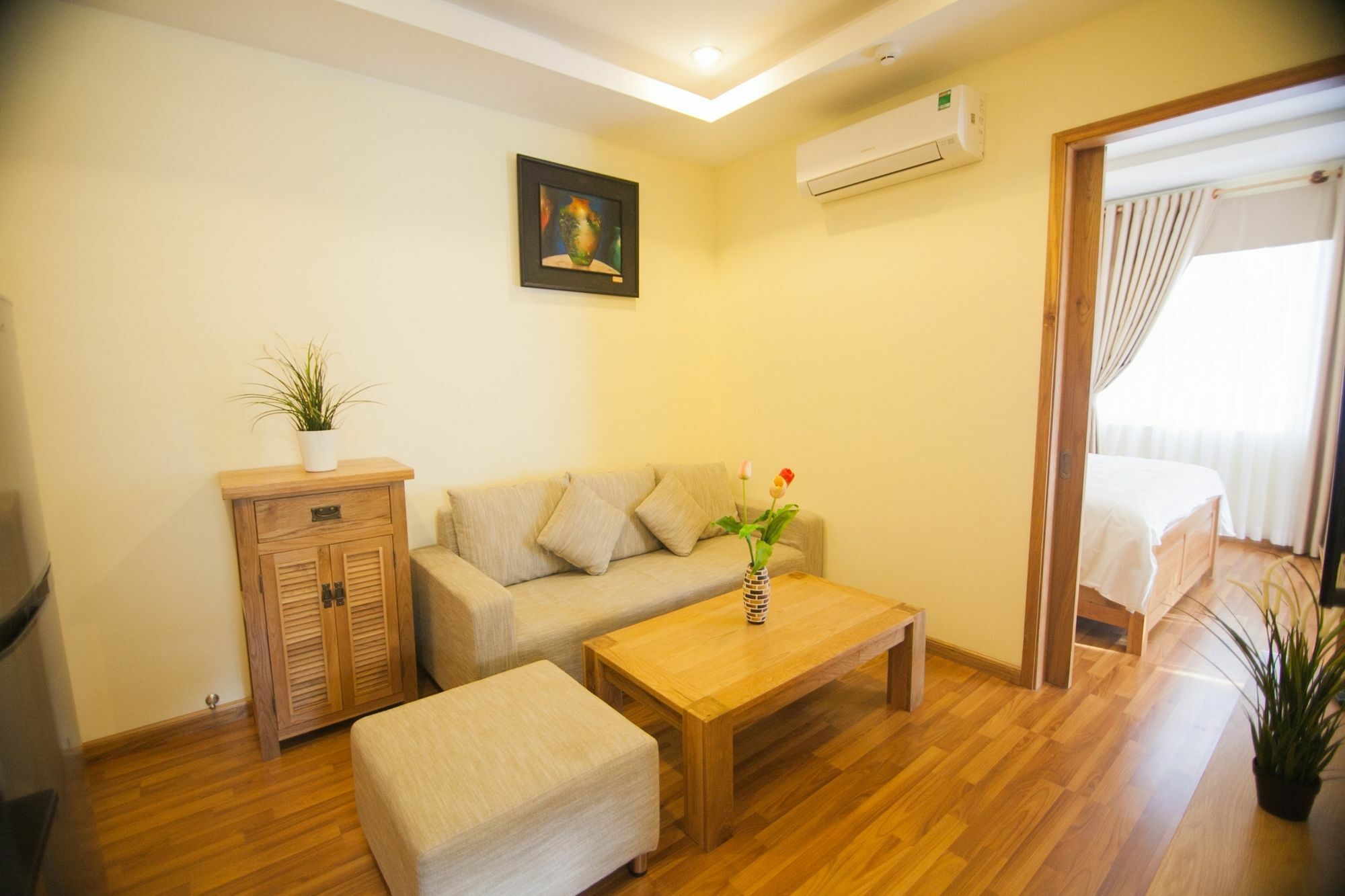 Merin City Suites Хошимин Екстериор снимка